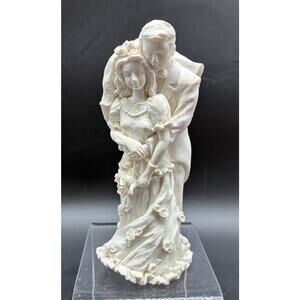 Linco Ceramic Wedding Cake Topper - 5" Bride & Groom